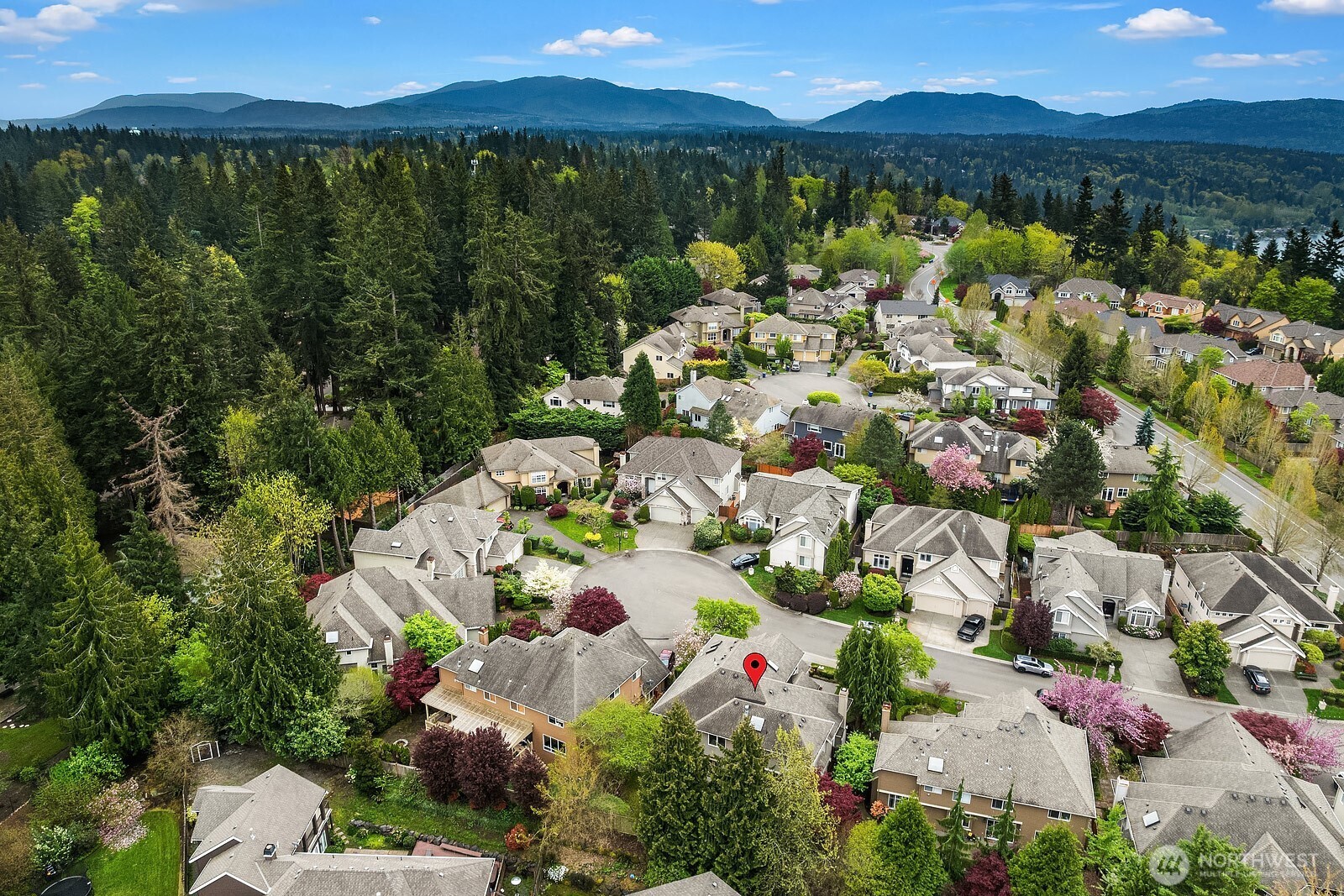 20522 NE 23rd Court , Sammamish, WA 98074