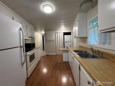 201 Union Avenue SE #154, Renton, WA 98059 - Photo 5