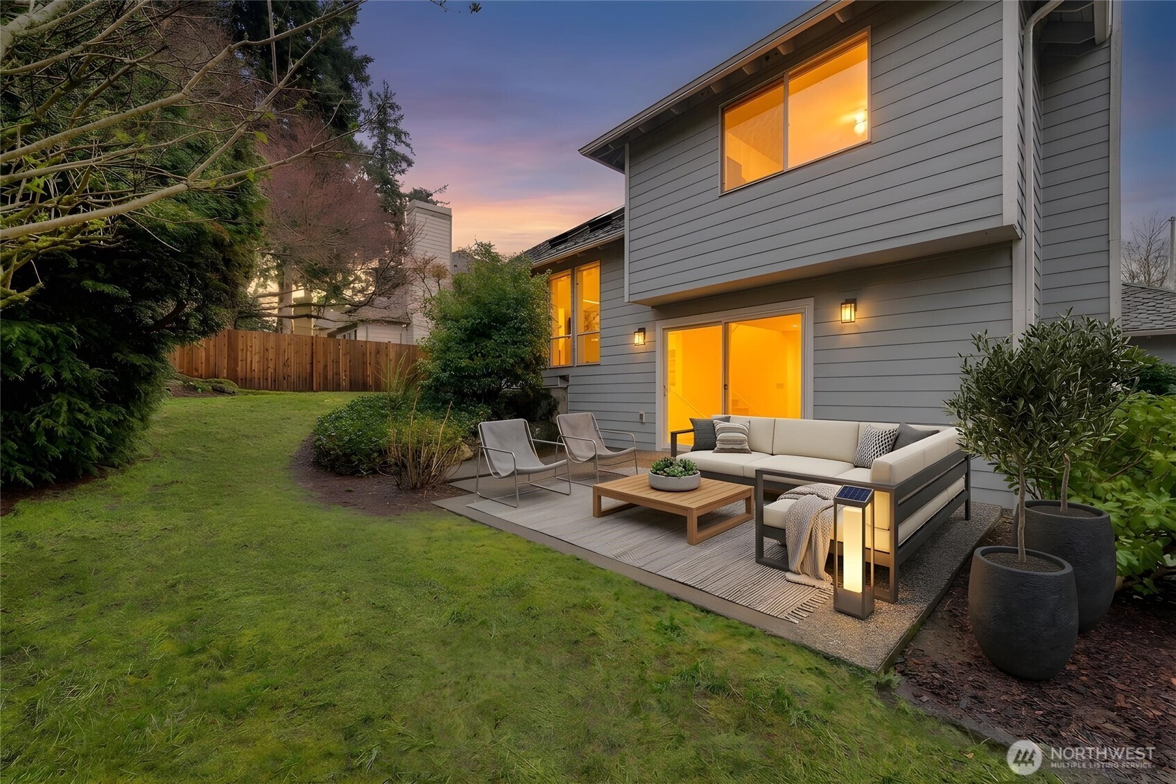 10012 SE 247th Place , Kent, WA 98030