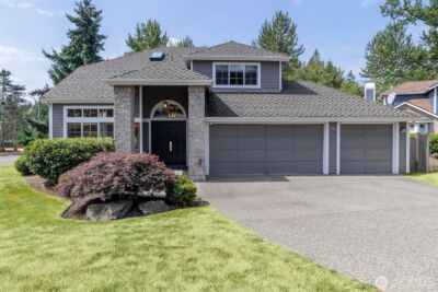 4905 NE 19th Court , Renton, WA 98059