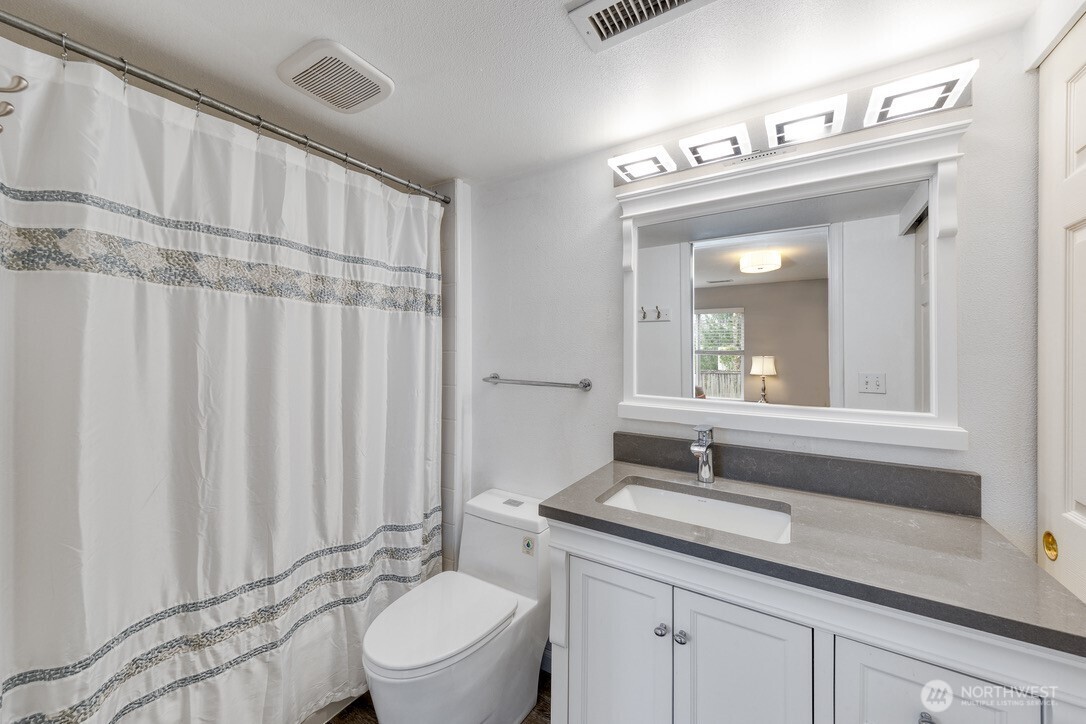 4905 NE 19th Court , Renton, WA 98059
