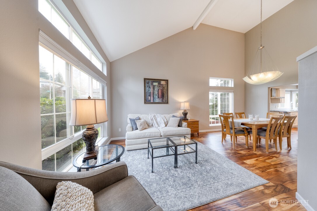 4905 NE 19th Court , Renton, WA 98059