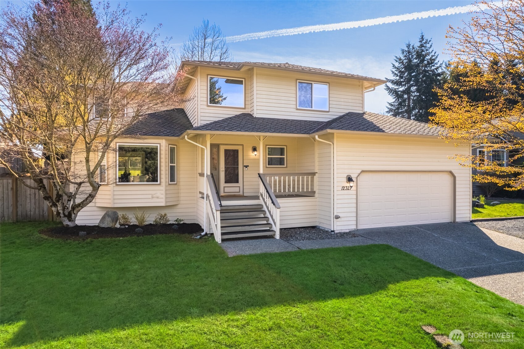 12327 44 Drive SE, Everett, WA 98028-9125