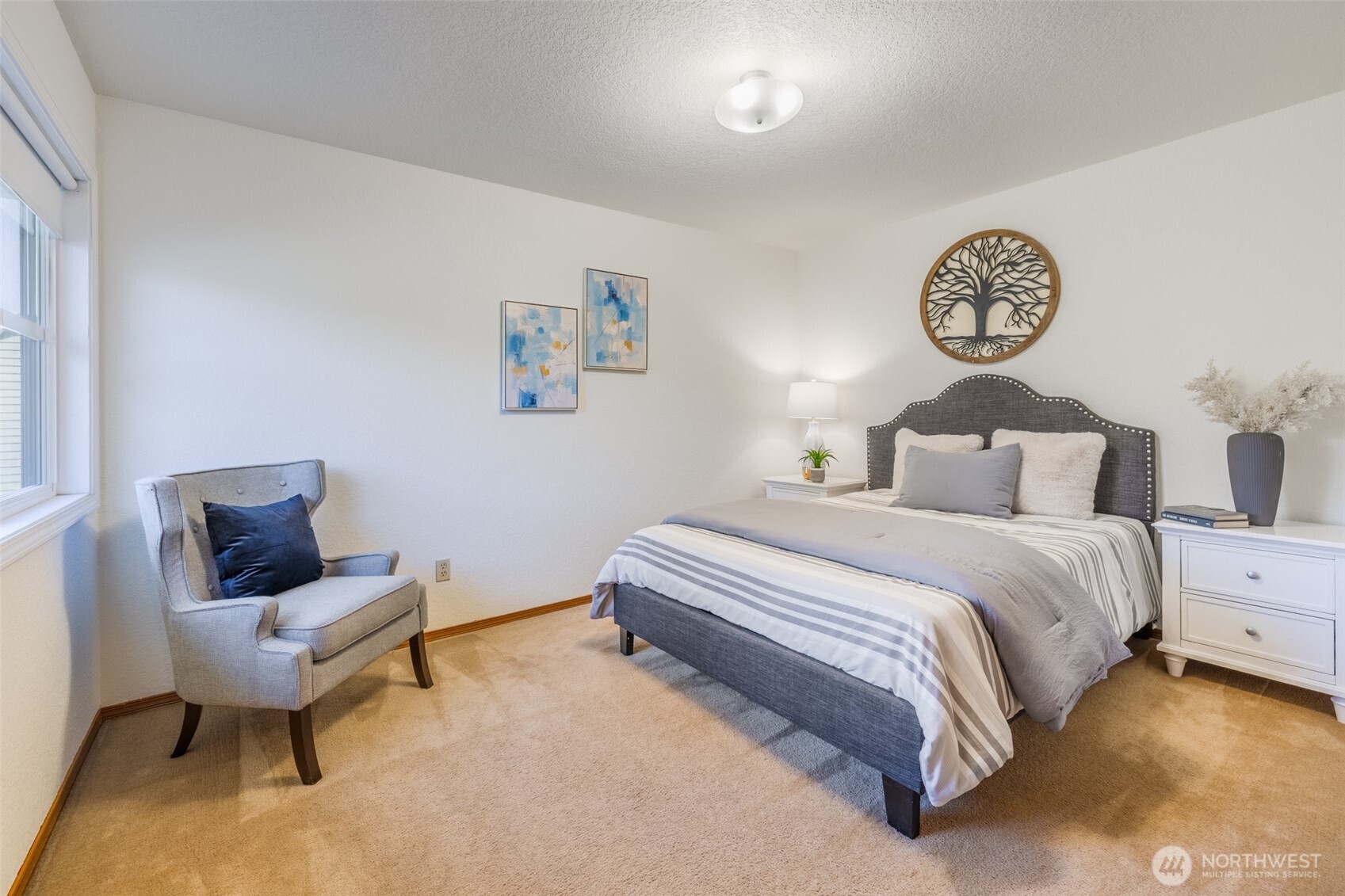 12327 44 Drive SE, Everett, WA 98028-9125