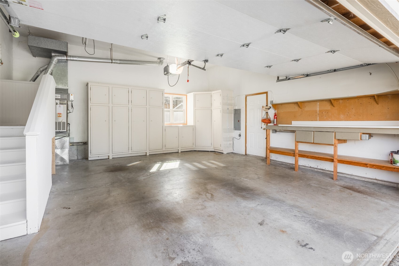 12327 44 Drive SE, Everett, WA 98028-9125