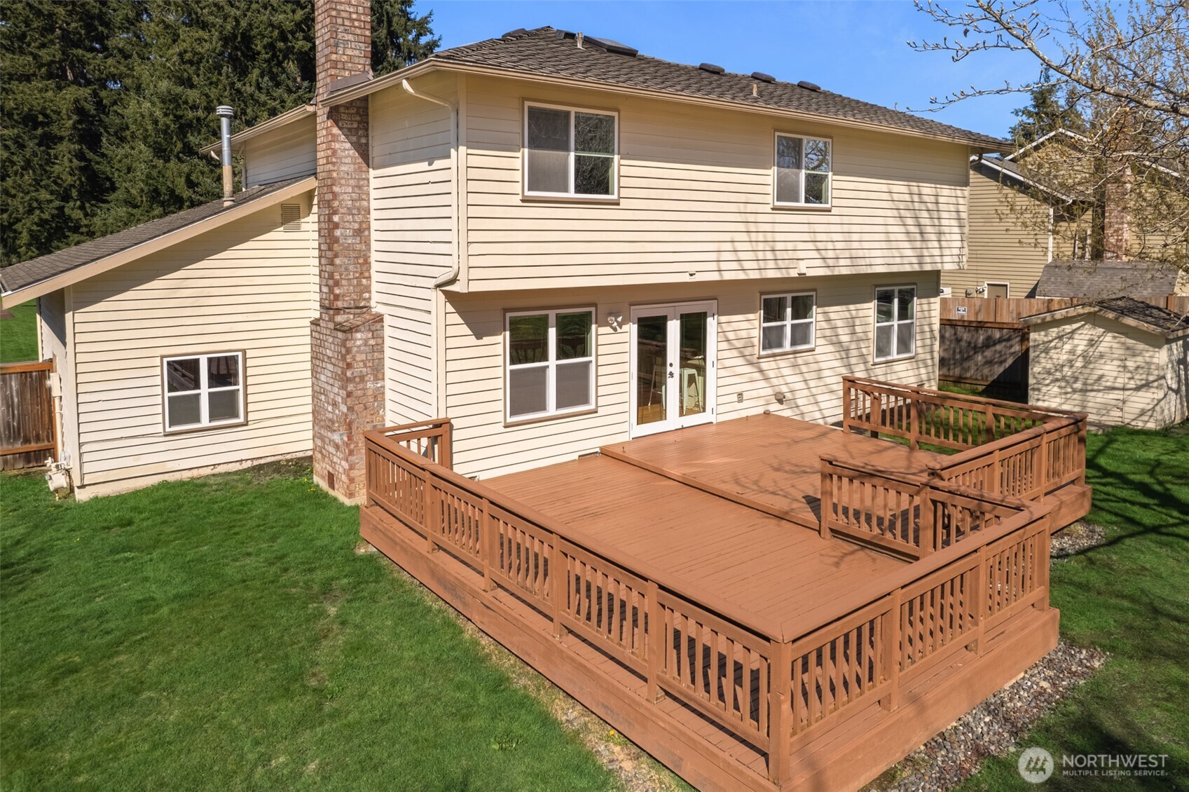 12327 44 Drive SE, Everett, WA 98028-9125