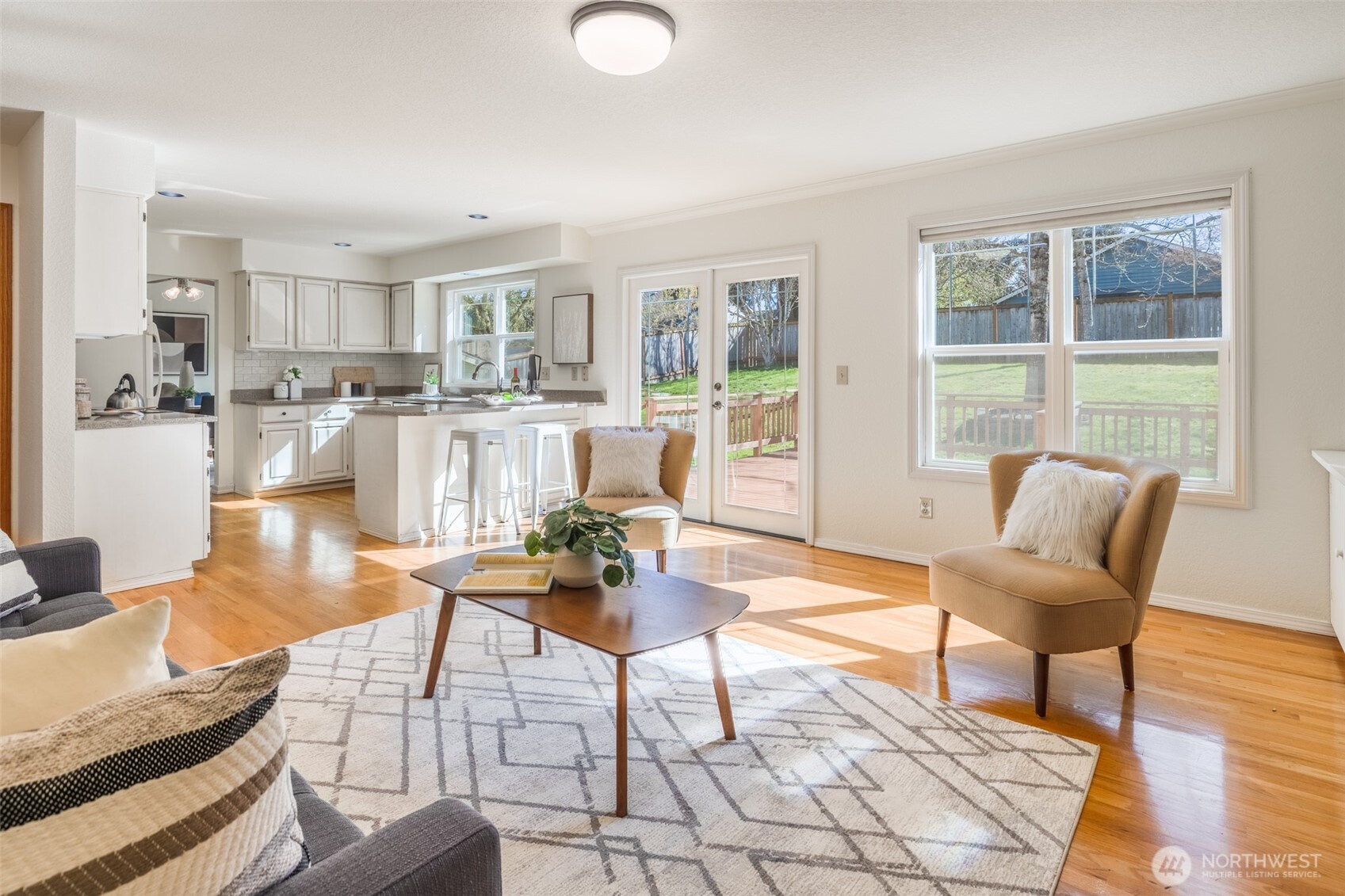 12327 44 Drive SE, Everett, WA 98028-9125