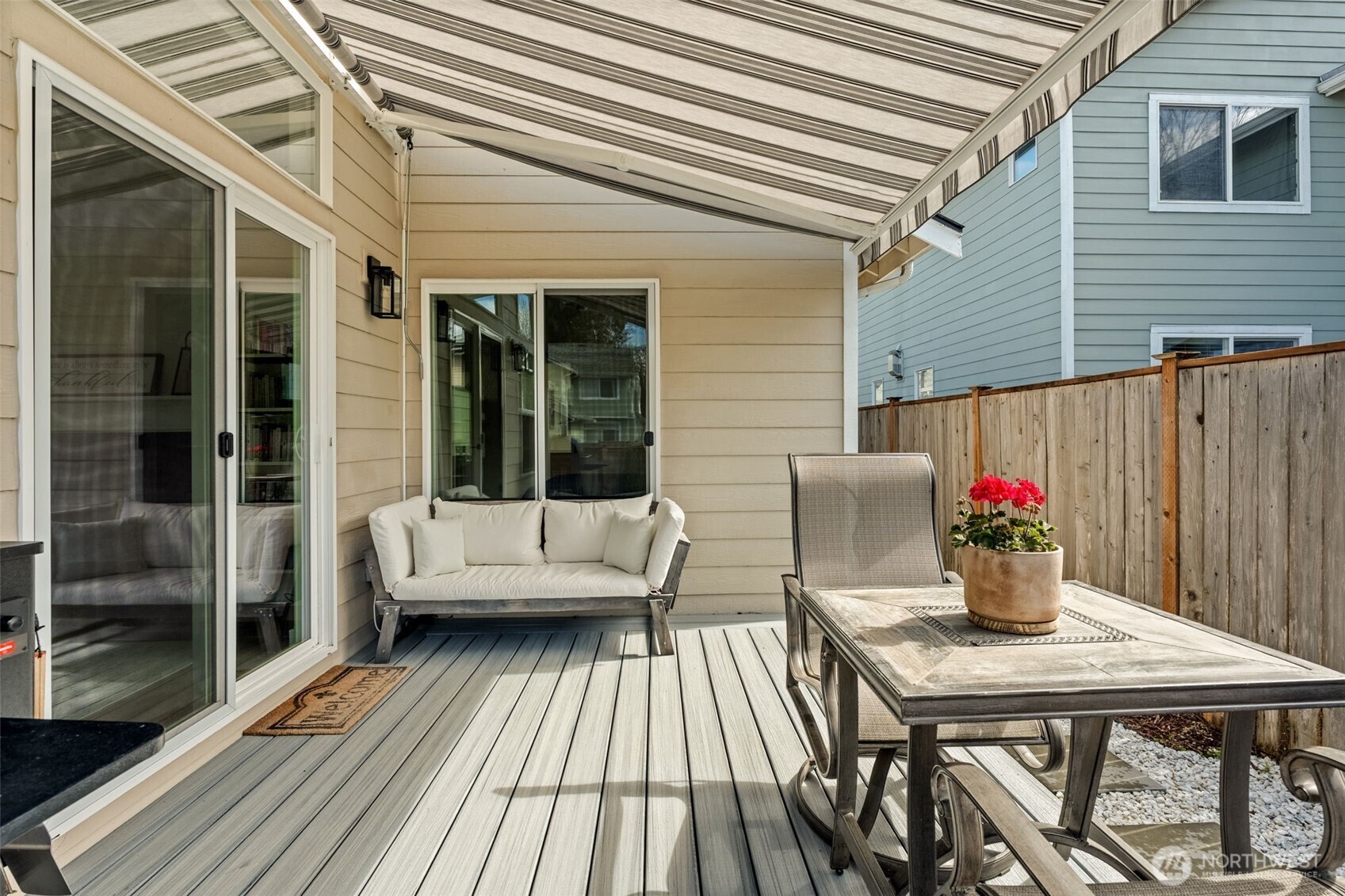 1673 Palisade Boulevard , Dupont, WA 98327-9716