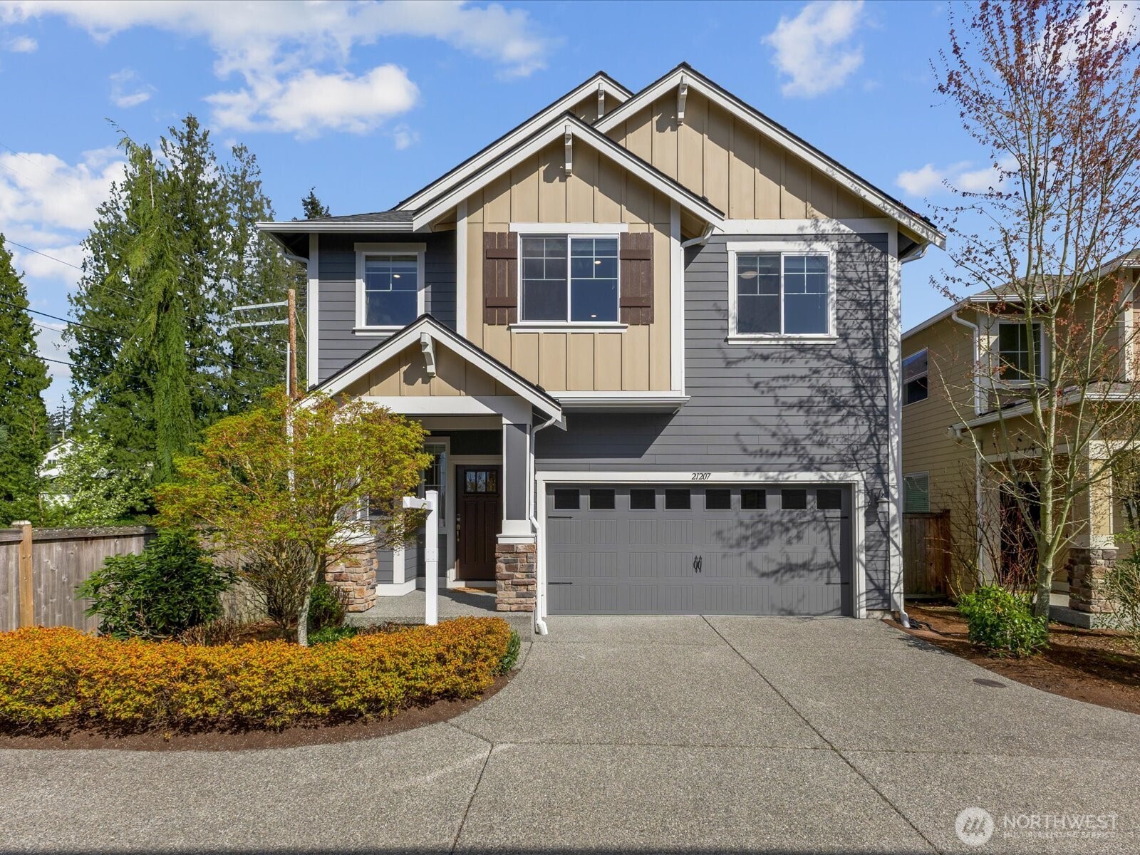21207 41st Avenue SE, Bothell, WA 98021-7594