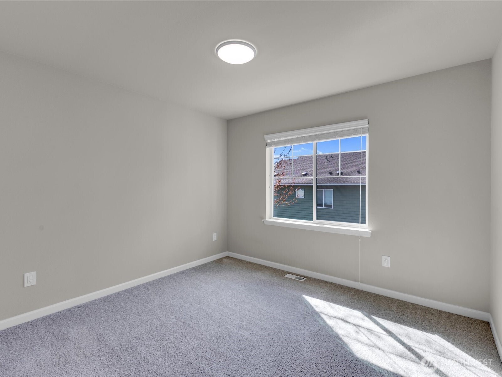 21207 41st Avenue SE, Bothell, WA 98021-7594