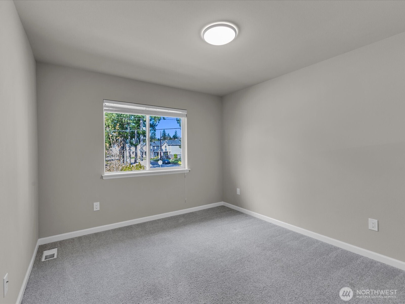 21207 41st Avenue SE, Bothell, WA 98021-7594