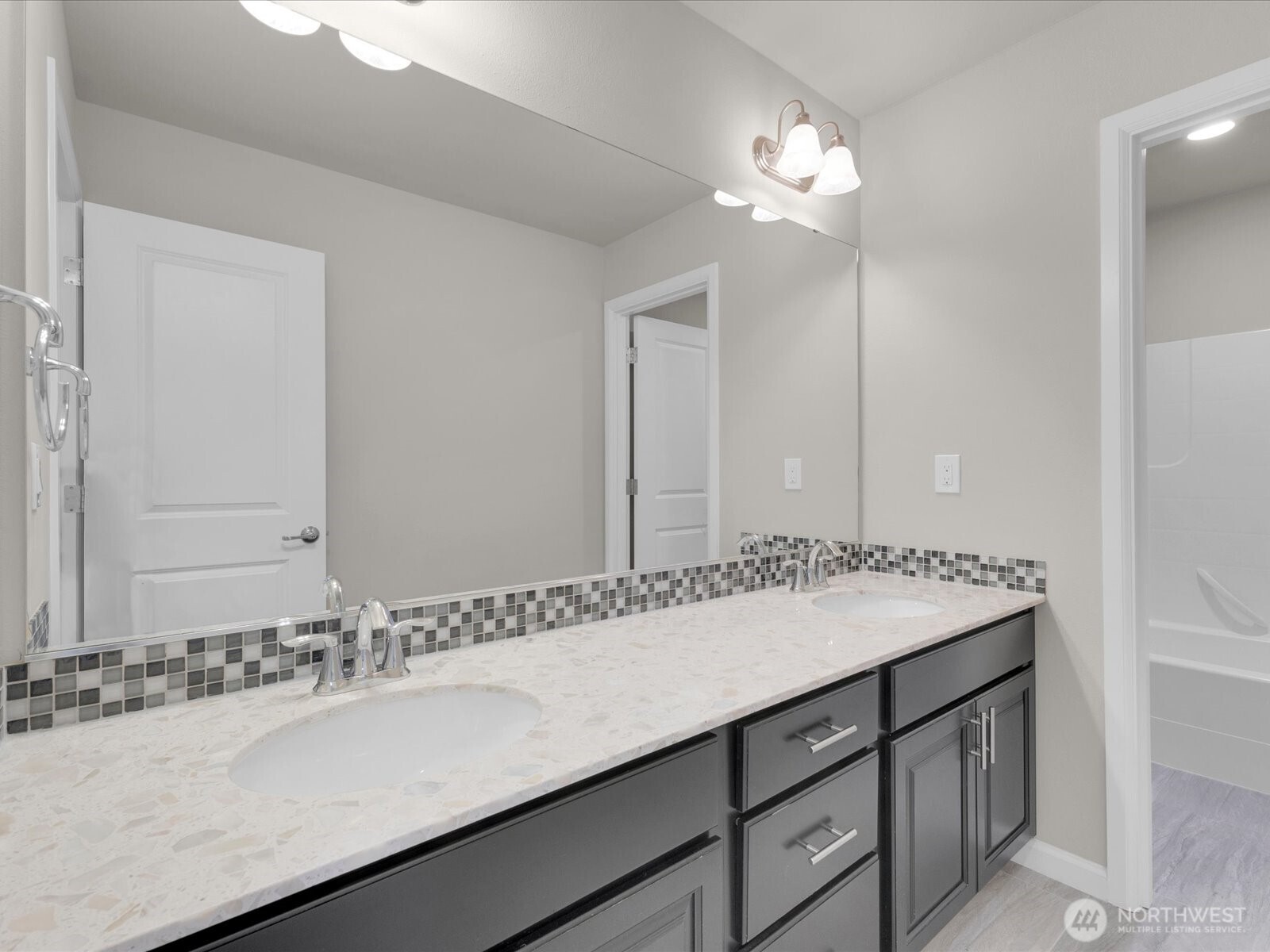 21207 41st Avenue SE, Bothell, WA 98021-7594