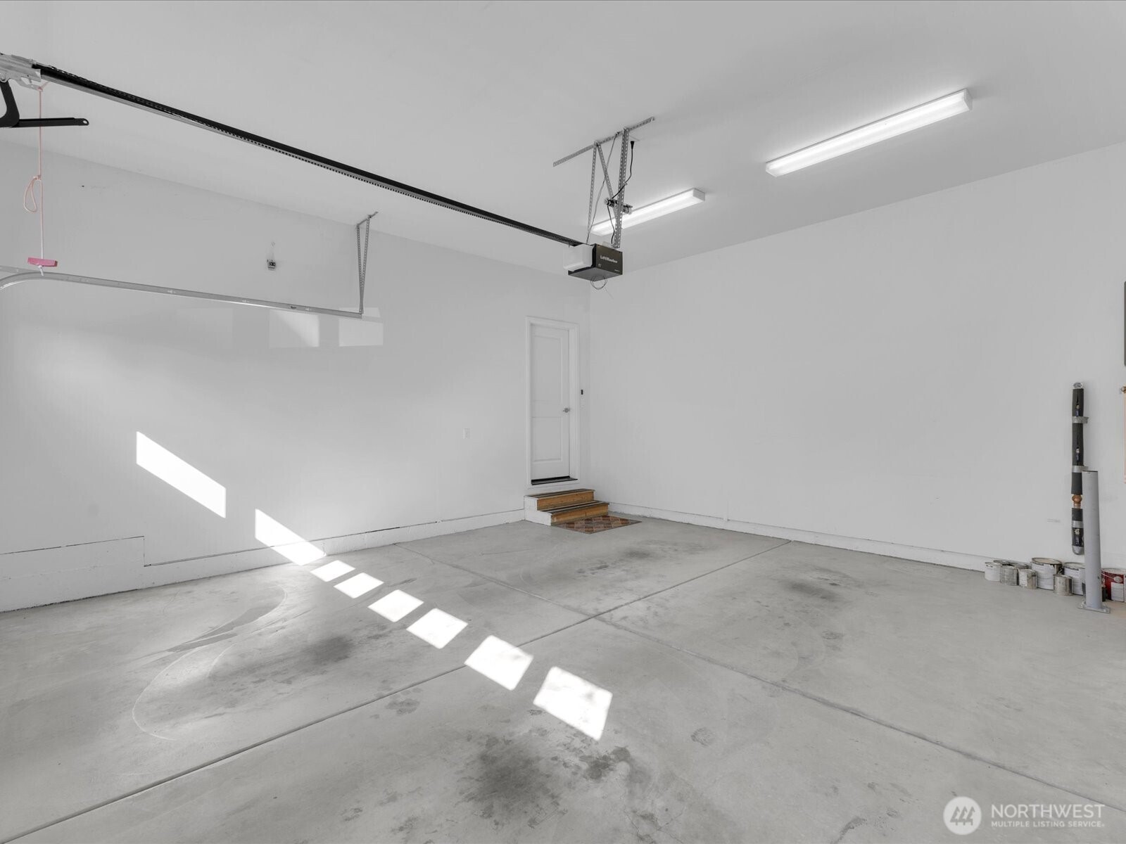 21207 41st Avenue SE, Bothell, WA 98021-7594