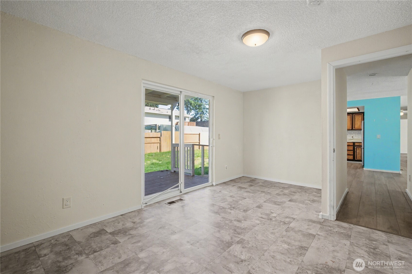 7532 14th Avenue NE, Olympia, WA 98516