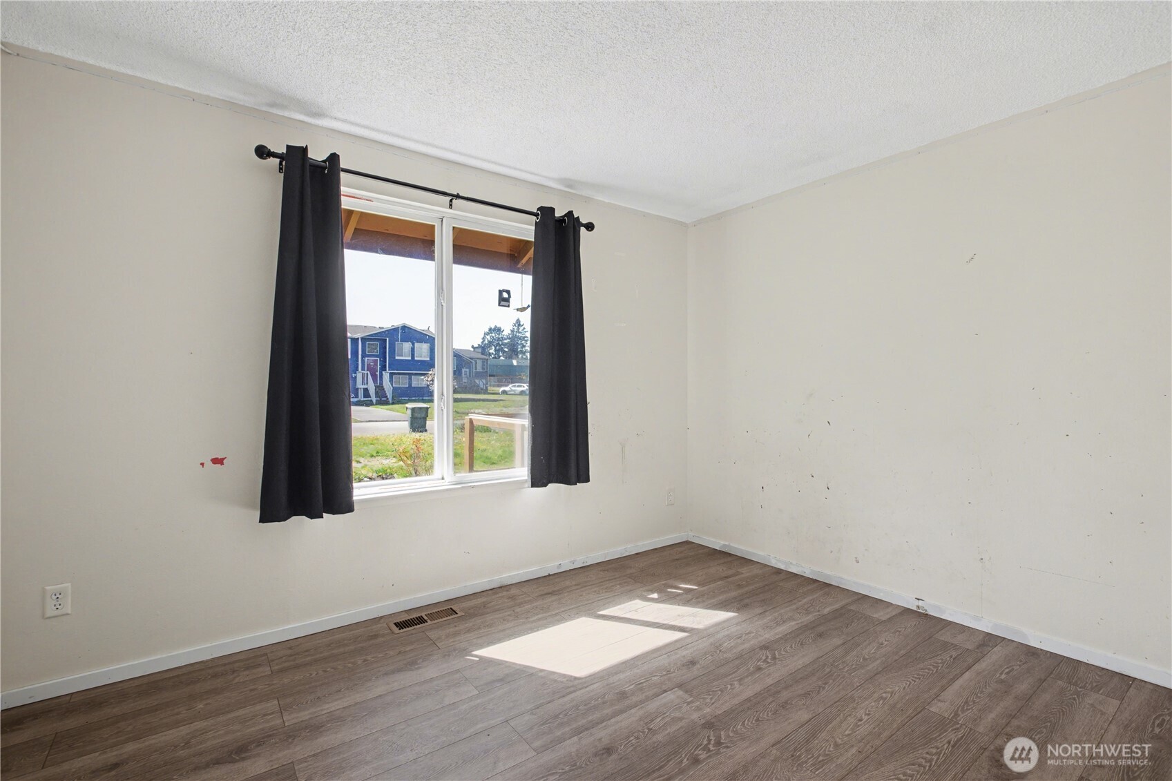 7532 14th Avenue NE, Olympia, WA 98516