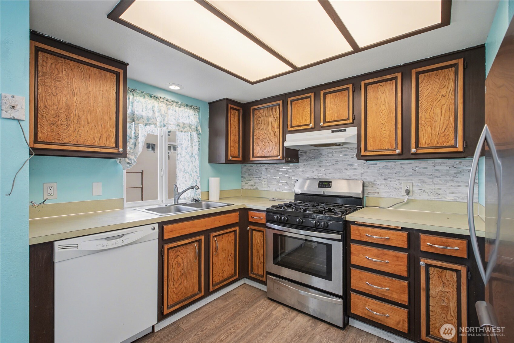 7532 14th Avenue NE, Olympia, WA 98516