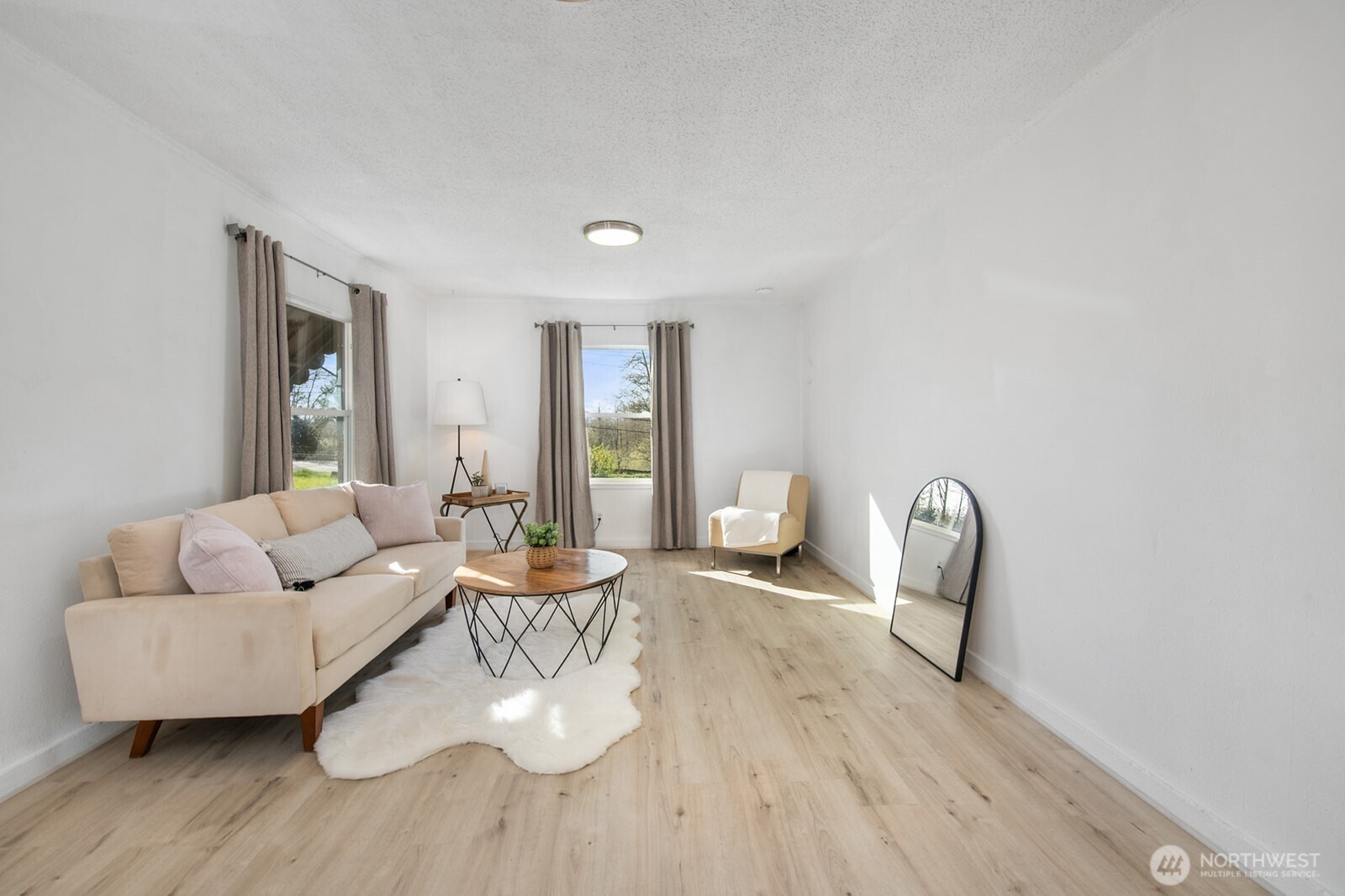 2525 E Wishkah Boulevard , Aberdeen, WA 98520