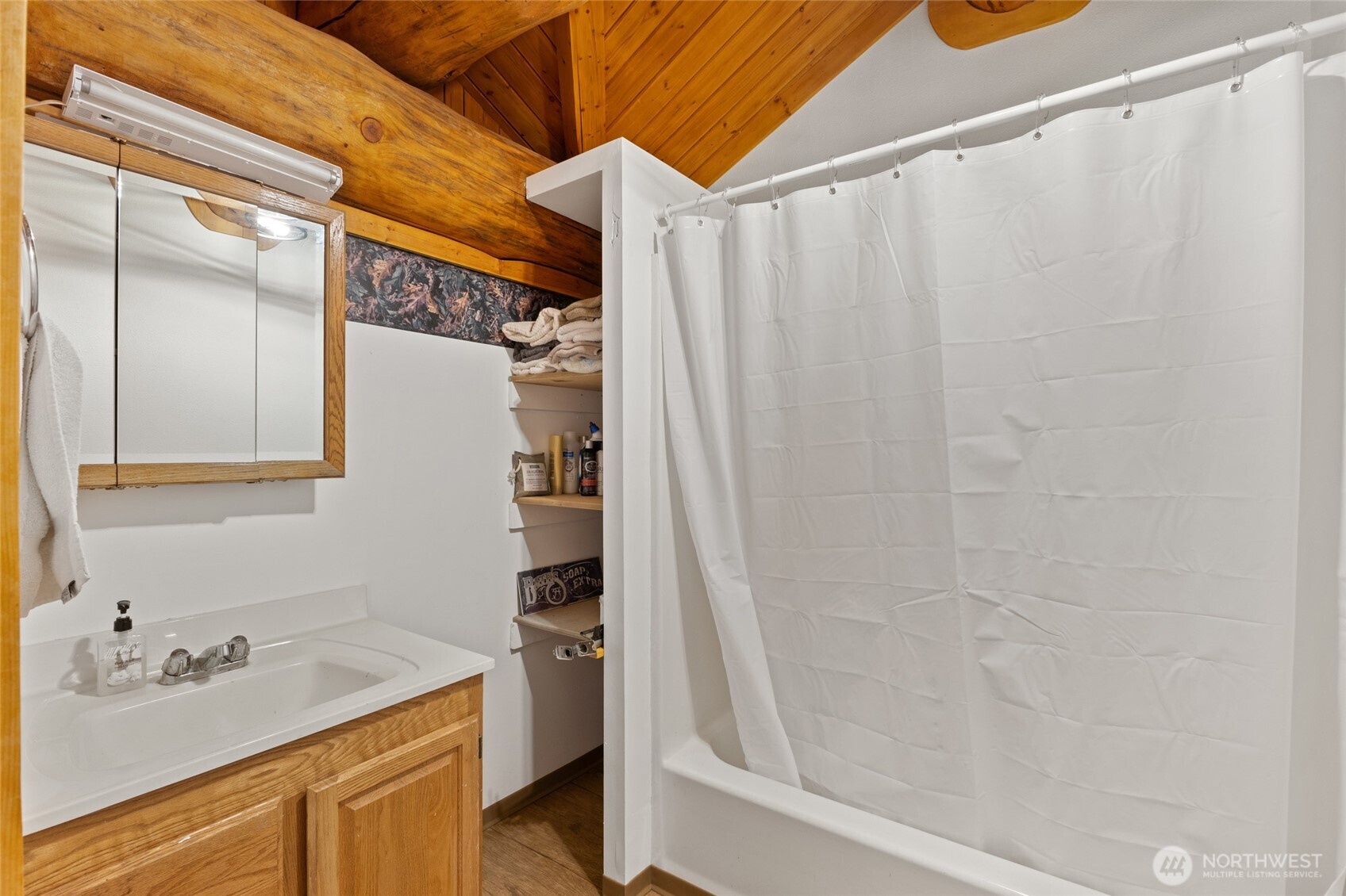 46575 Meadowlark Lane , Grand Coulee, WA 99133