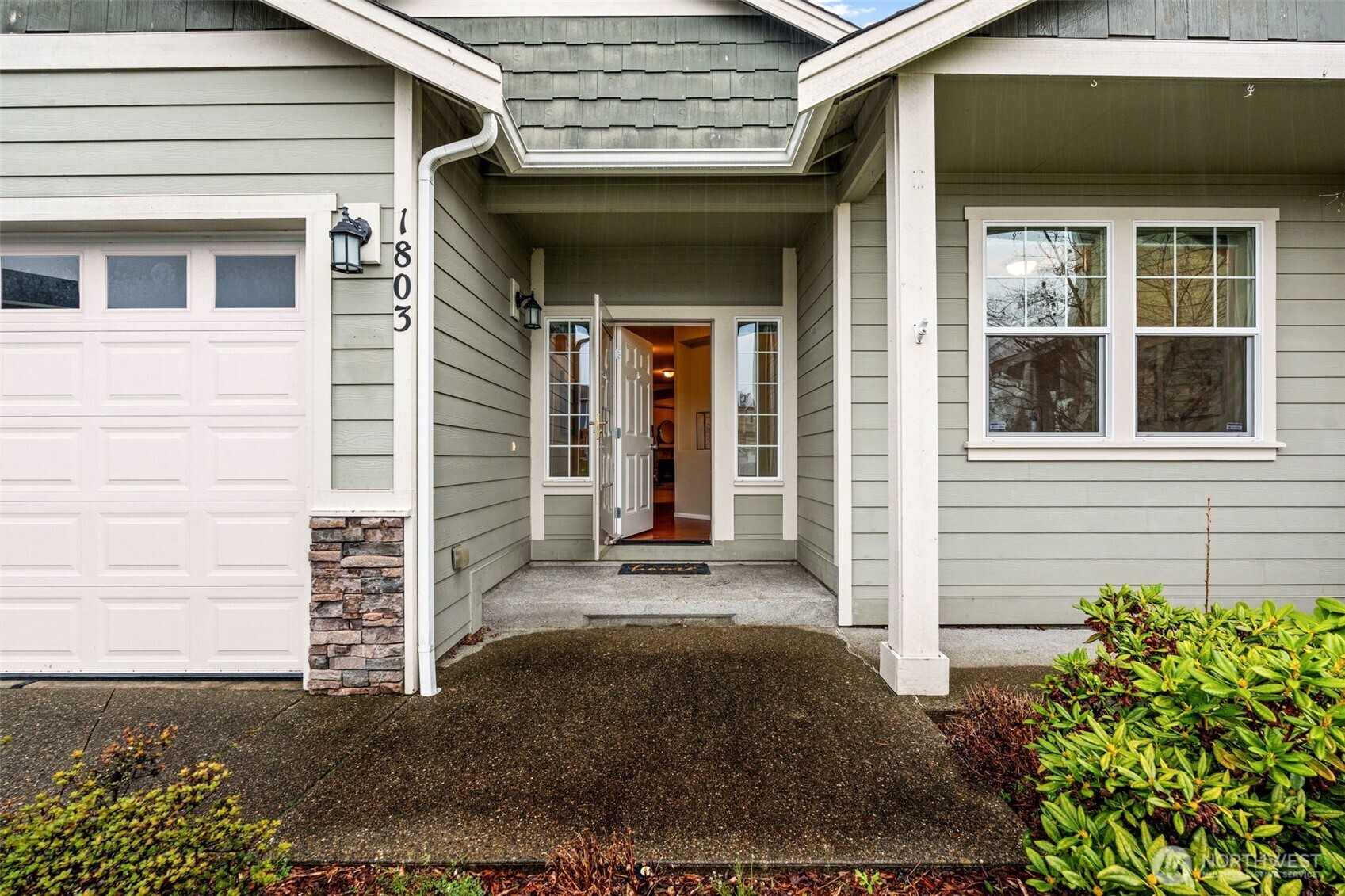 1803 197th Street Ct E, Spanaway, WA 98387-8056