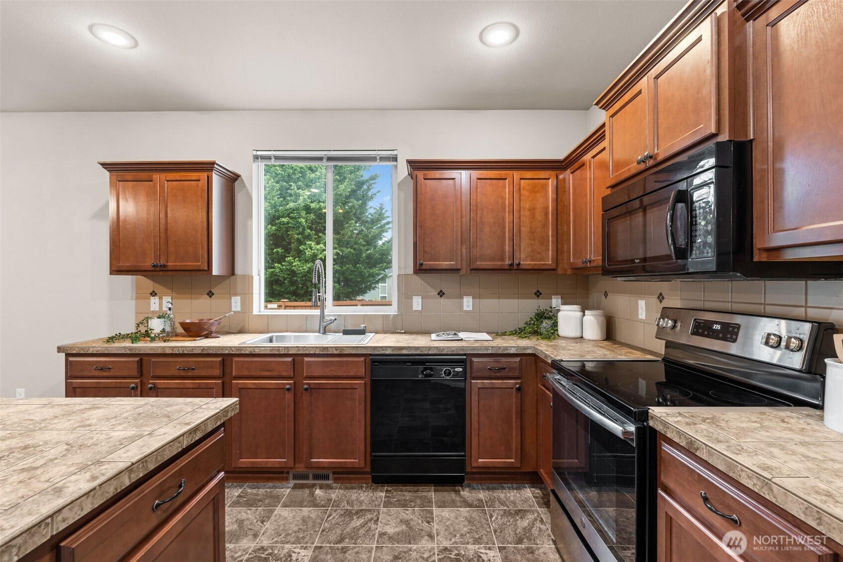 1803 197th Street Ct E, Spanaway, WA 98387-8056