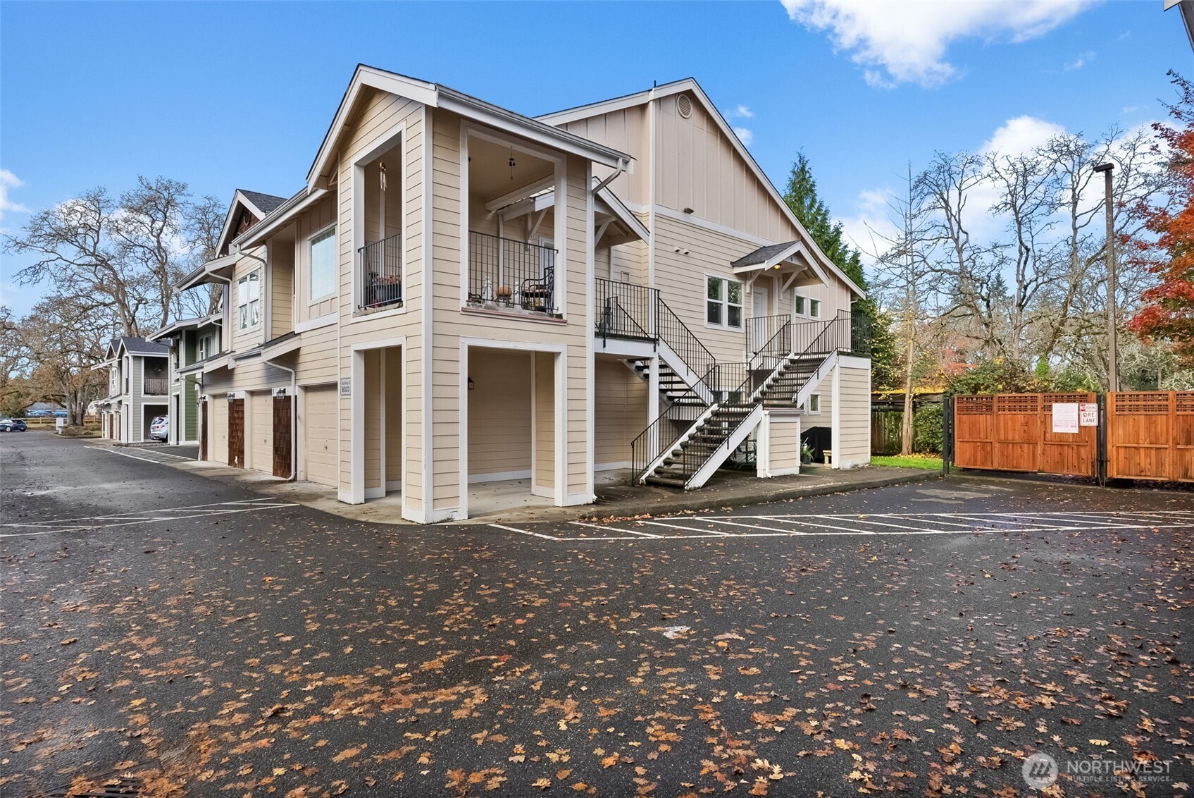 8023 Custer Road SW #B6, Lakewood, WA 98499-2638