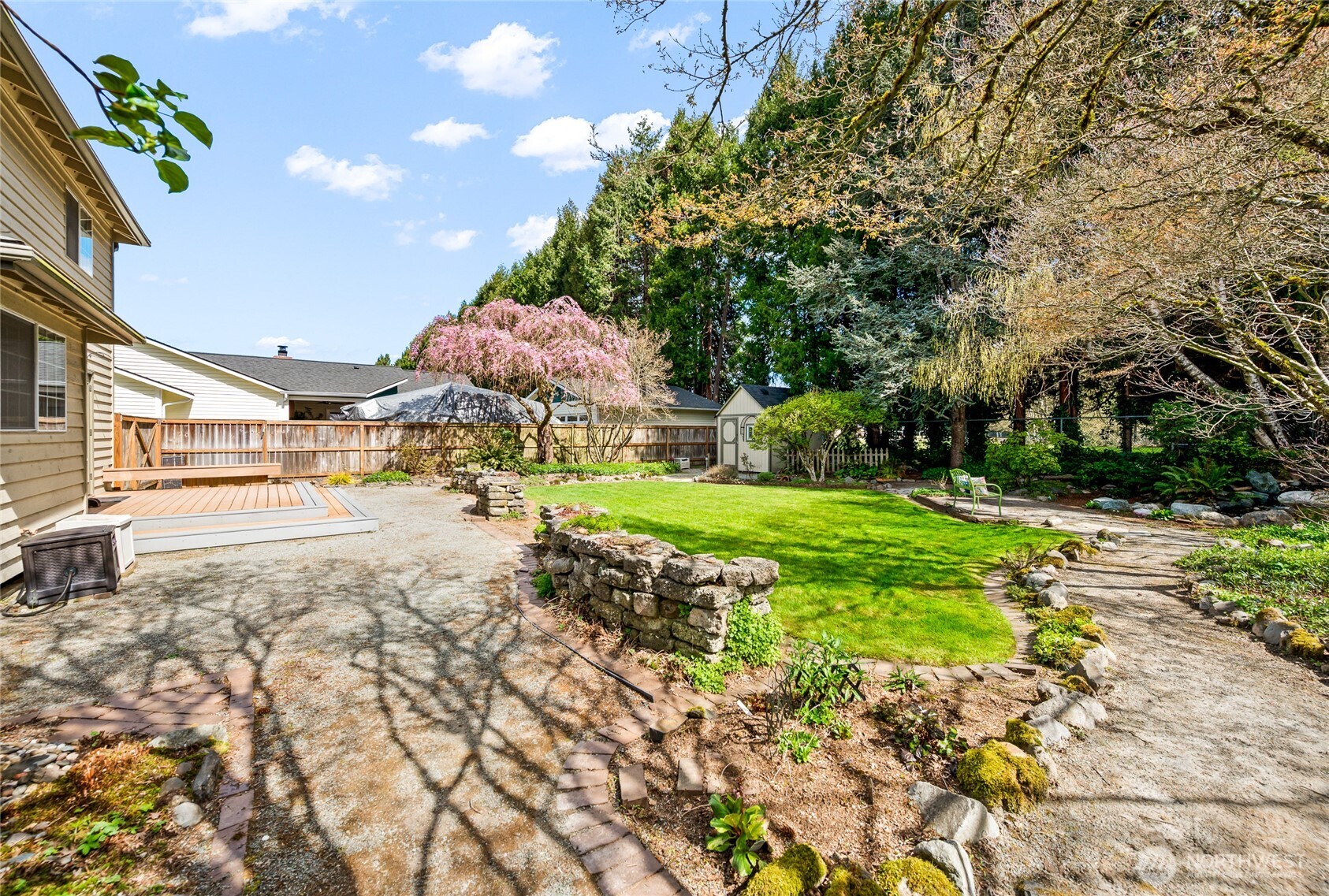 8915 62nd Drive NE, Marysville, WA 98270