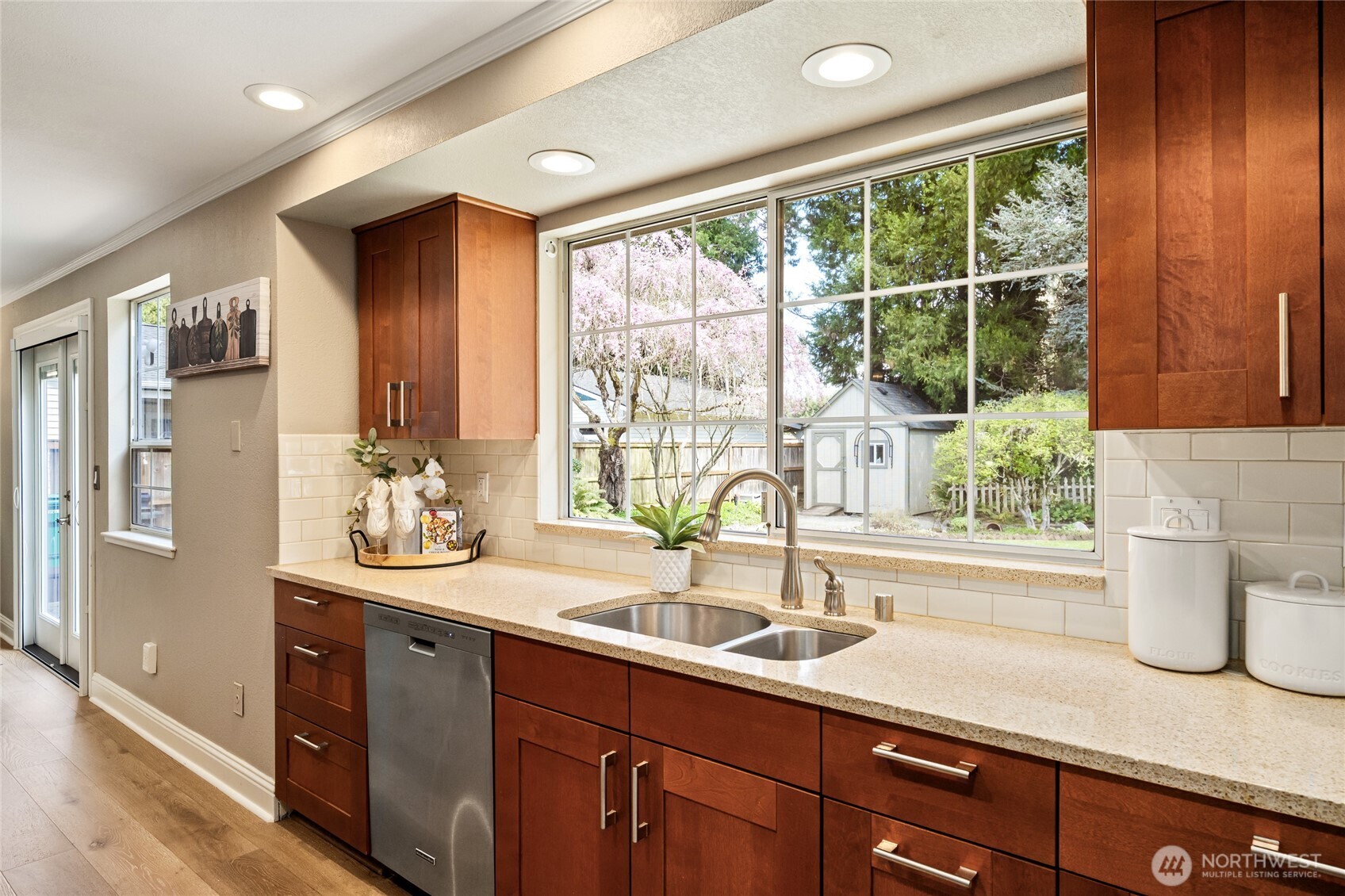 8915 62nd Drive NE, Marysville, WA 98270