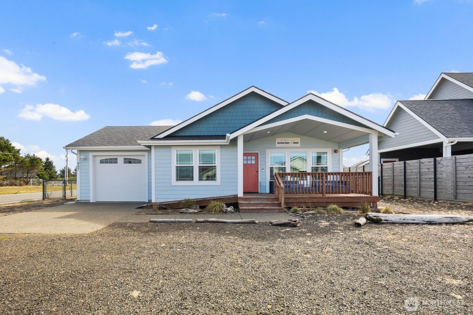 987 Alida Court SE, Ocean Shores, WA 98569