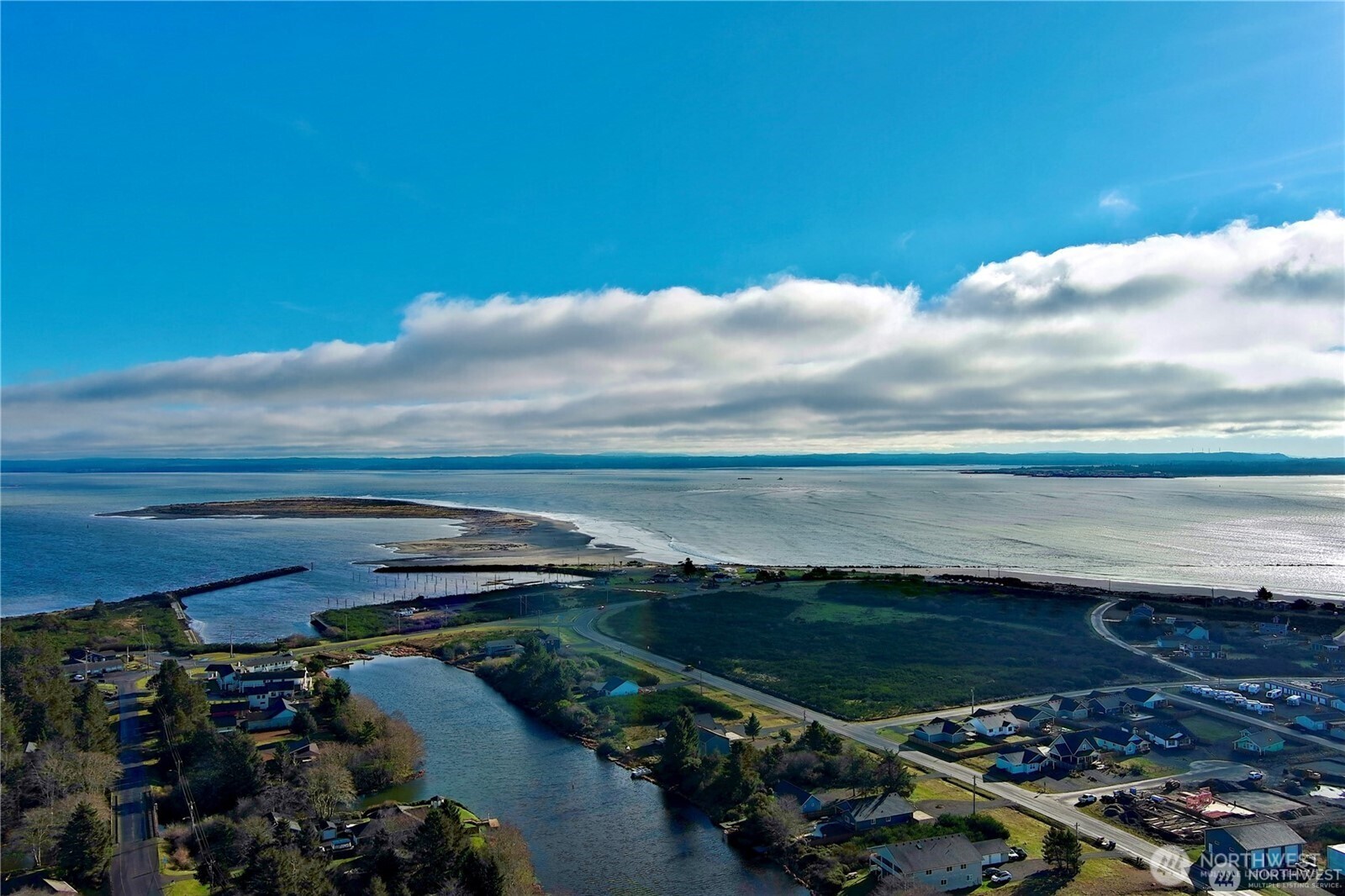 987 Alida Court SE, Ocean Shores, WA 98569