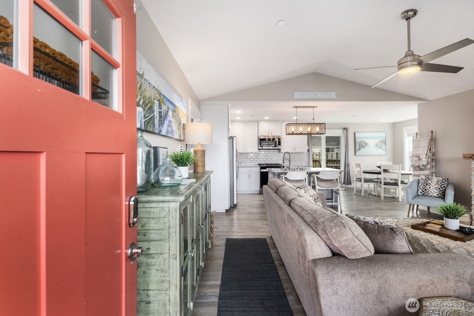 987 Alida Court SE, Ocean Shores, WA 98569