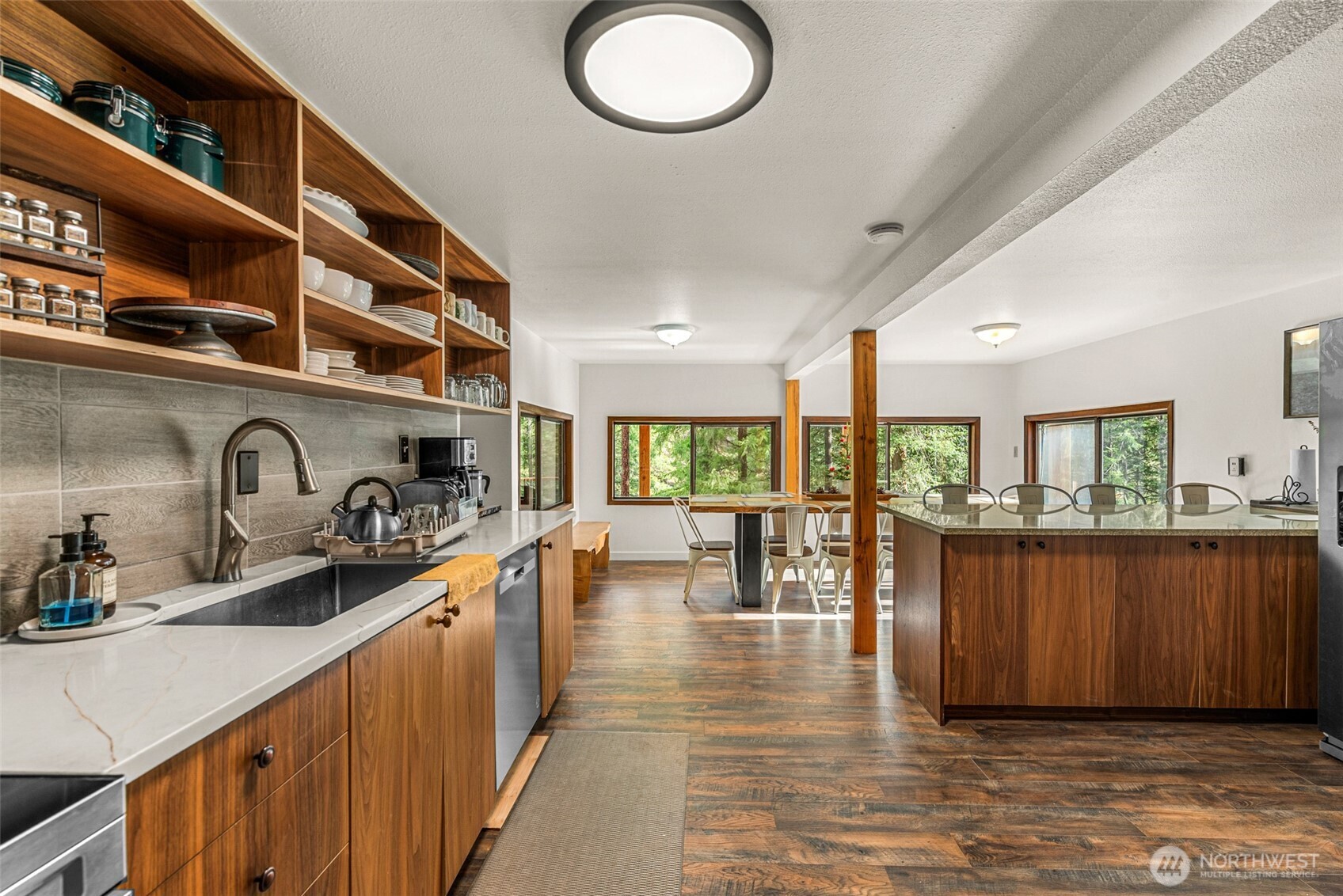 695 Sand Creek Road , Cashmere, WA 98815