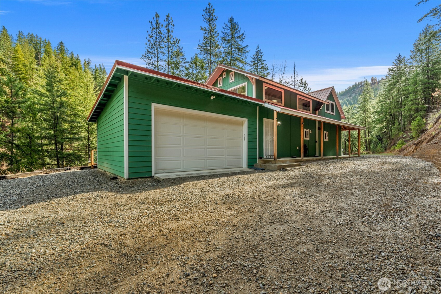 695 Sand Creek Road , Cashmere, WA 98815