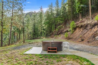 695 Sand Creek Road , Cashmere, WA 98815 - Photo 6