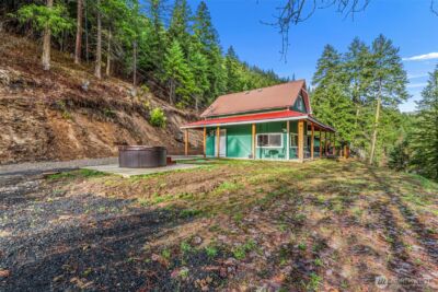 695 Sand Creek Road , Cashmere, WA 98815 - Photo 8
