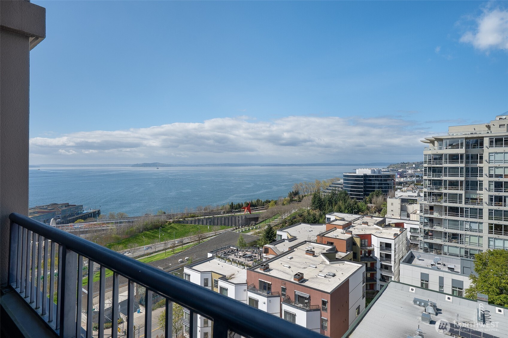 2801 1st Avenue #1018, Seattle, WA 98121
