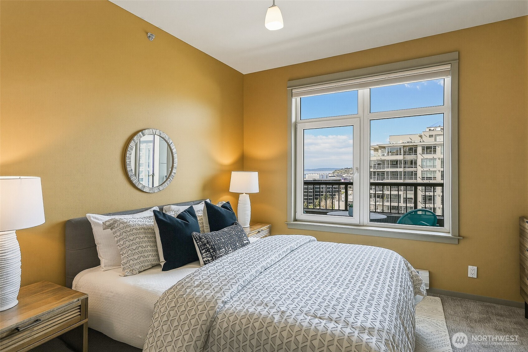 2801 1st Avenue #1018, Seattle, WA 98121