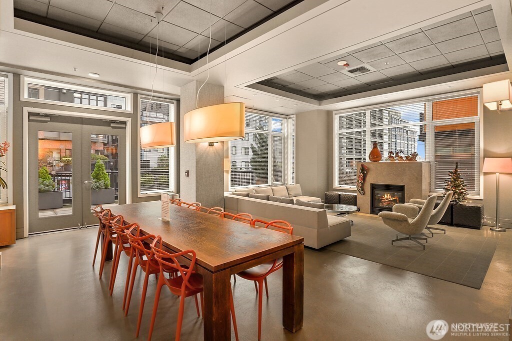 2801 1st Avenue #1018, Seattle, WA 98121