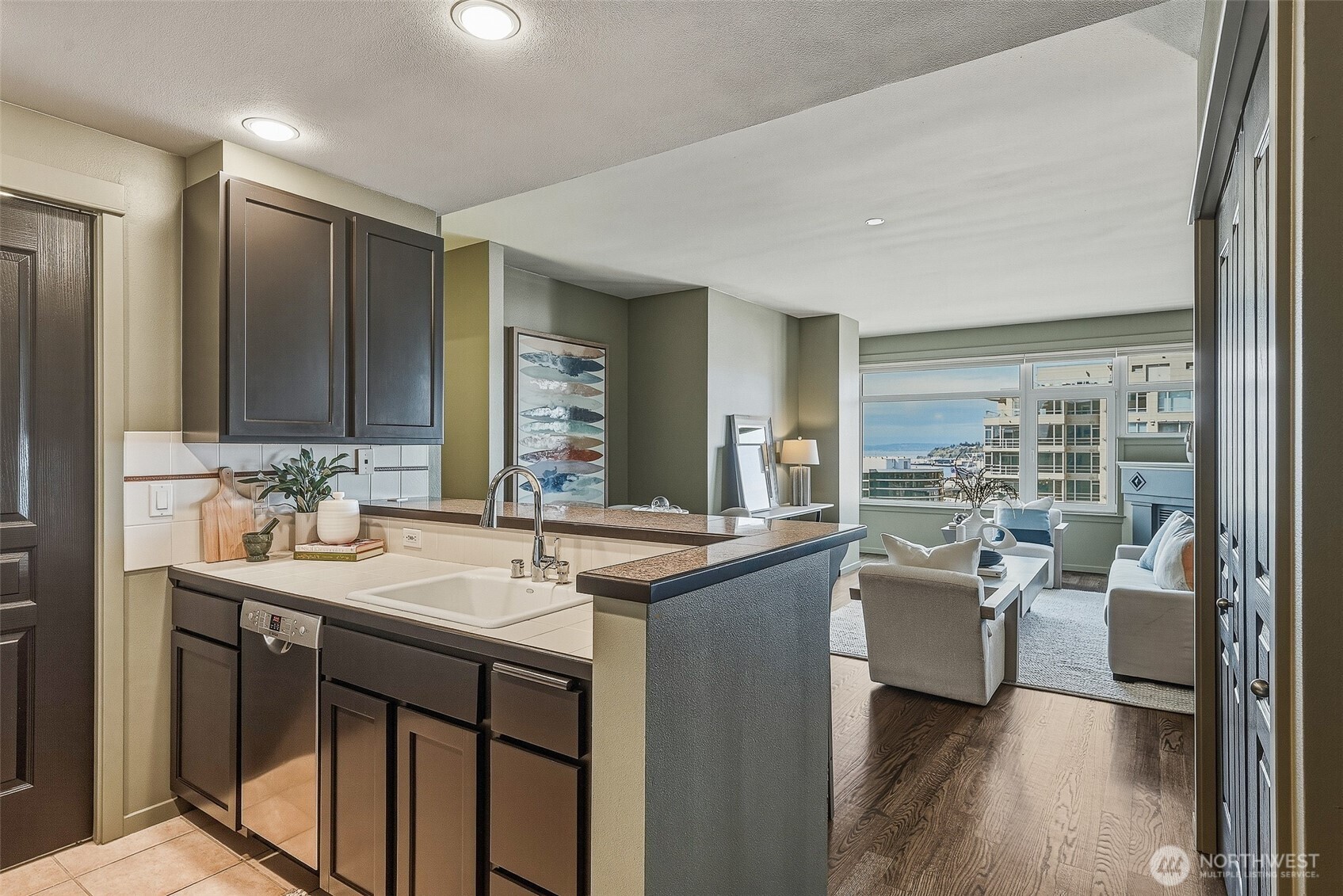 2801 1st Avenue #1018, Seattle, WA 98121