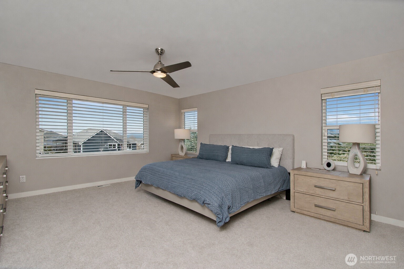 34227 SE Nye Street , Snoqualmie, WA 98065