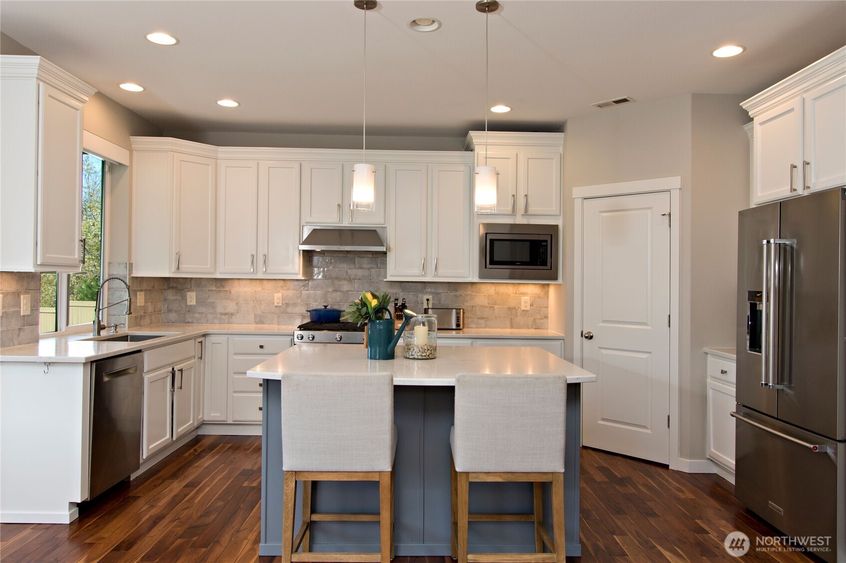 34227 SE Nye Street , Snoqualmie, WA 98065