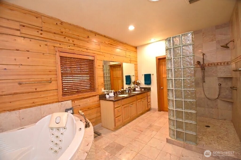 30333 Heimer Road , Arlington, WA 98223