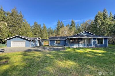 576 Blyn Springs Road , Sequim, WA 98382