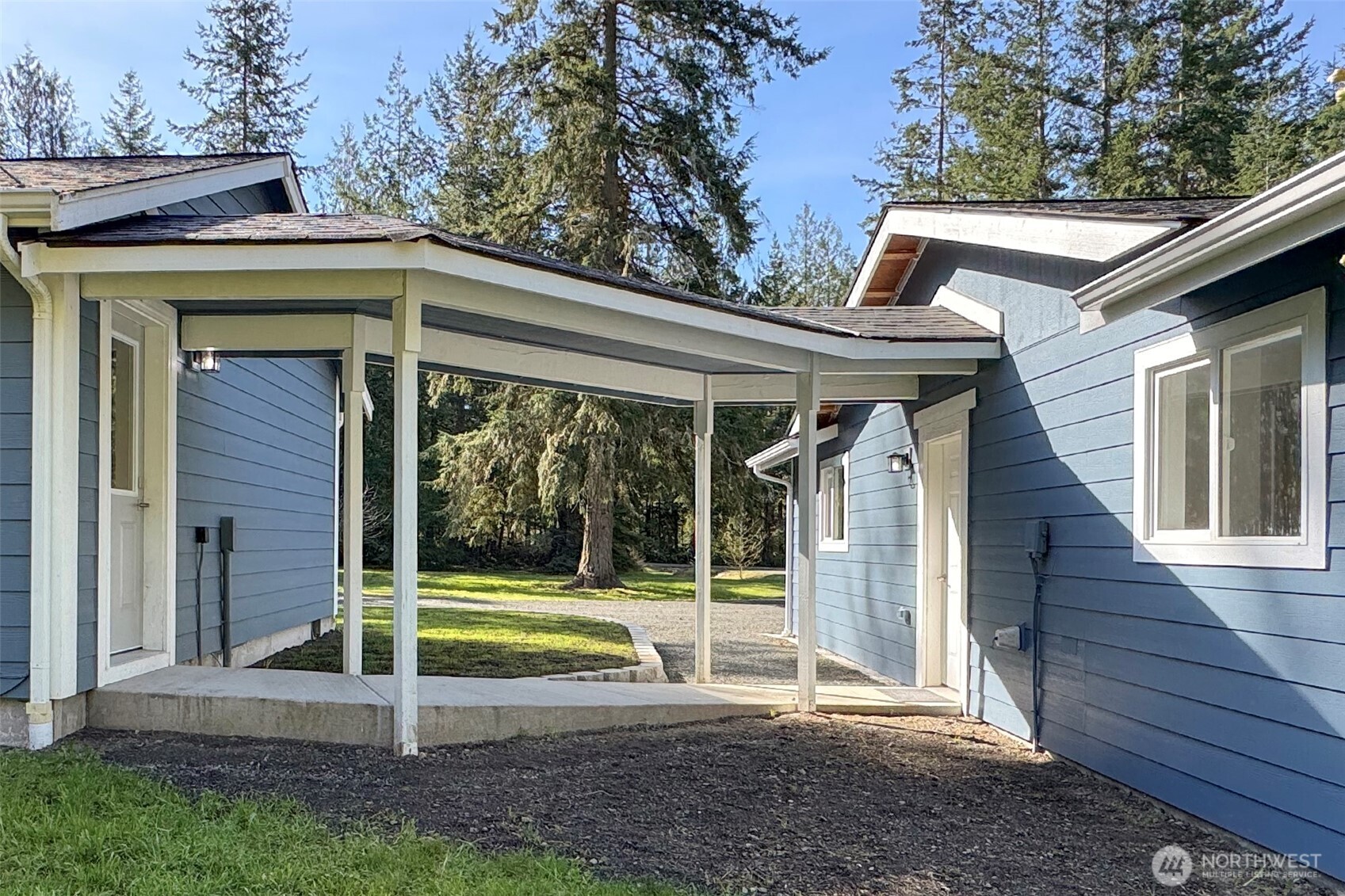 576 Blyn Springs Road , Sequim, WA 98382