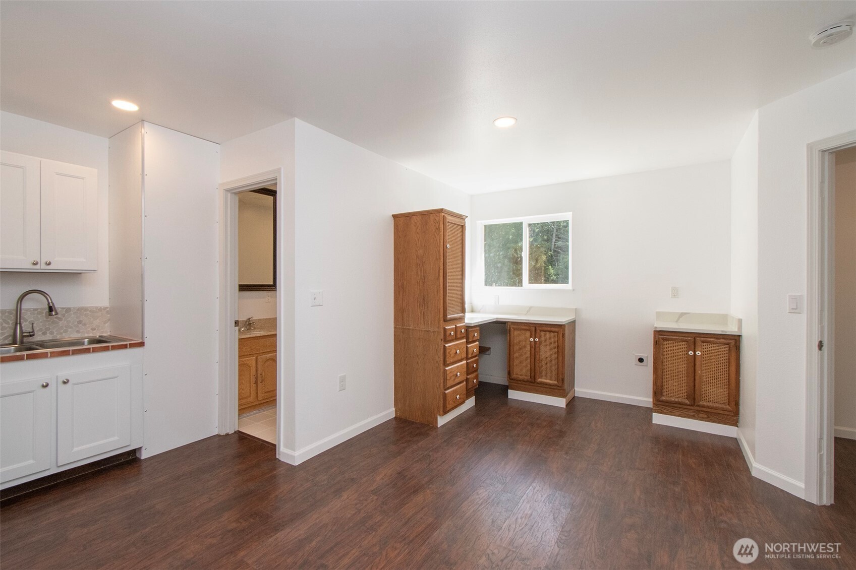 576 Blyn Springs Road , Sequim, WA 98382