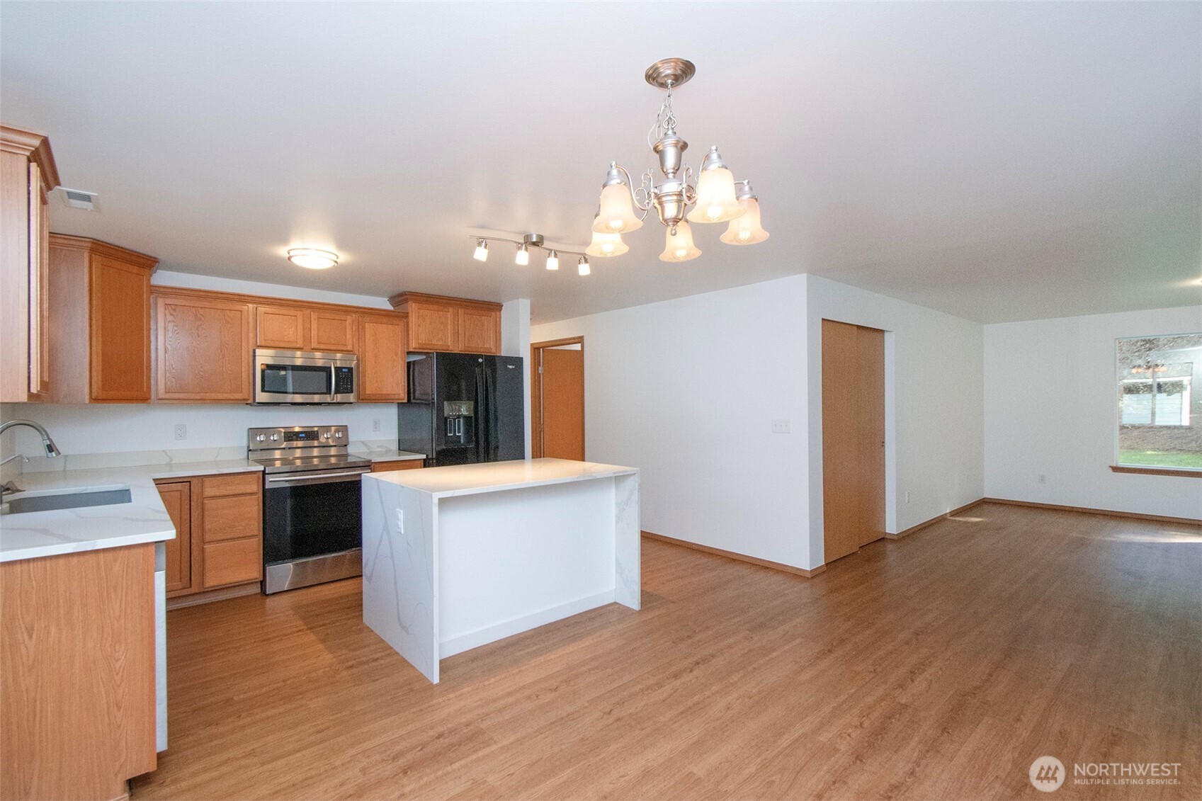 576 Blyn Springs Road , Sequim, WA 98382