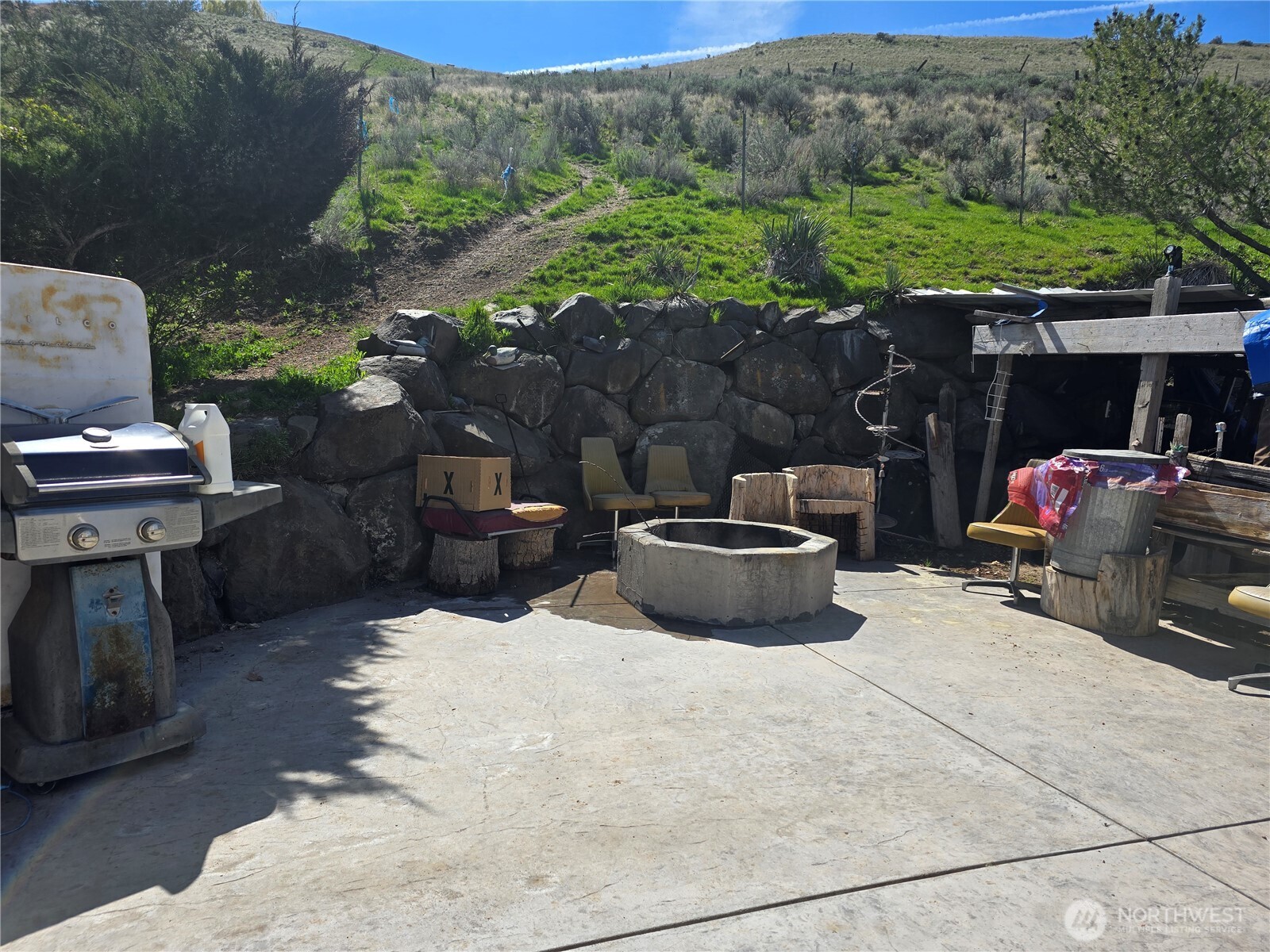 710 Adobe Way , Selah, WA 98242