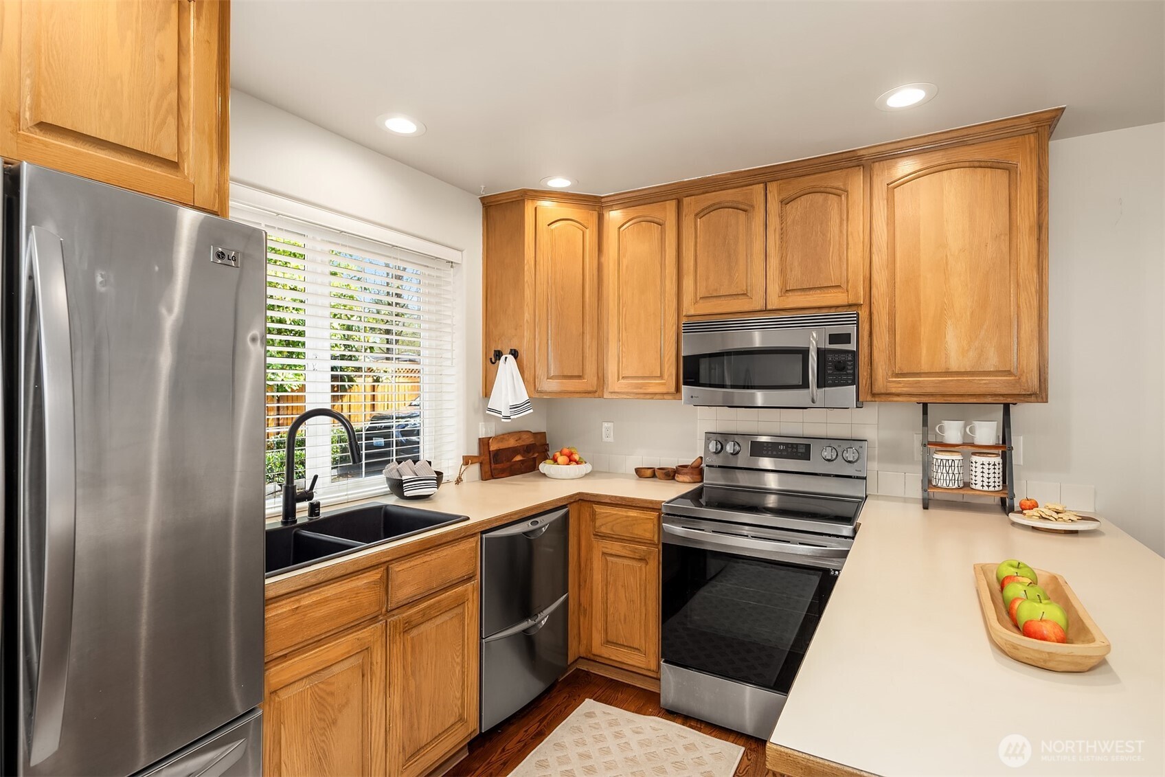 7803 196th Street SW #C, Edmonds, WA 98026