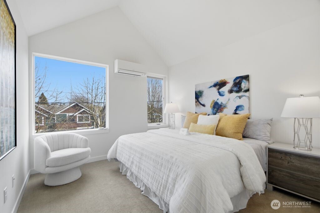 8553 Midvale Avenue N #C, Seattle, WA 98103