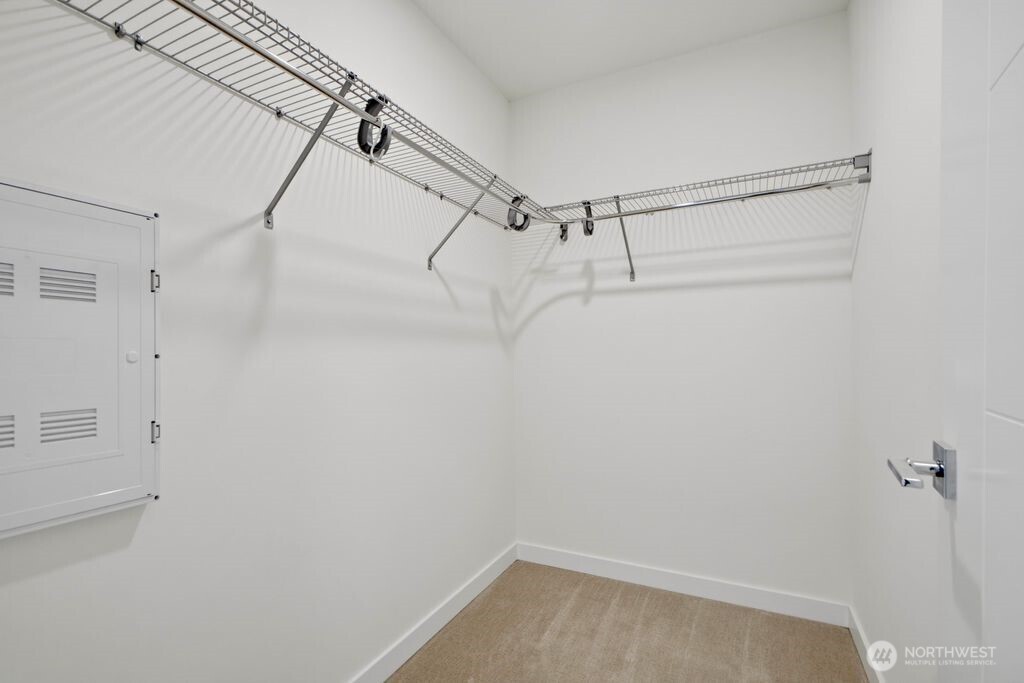 8553 Midvale Avenue N #C, Seattle, WA 98103