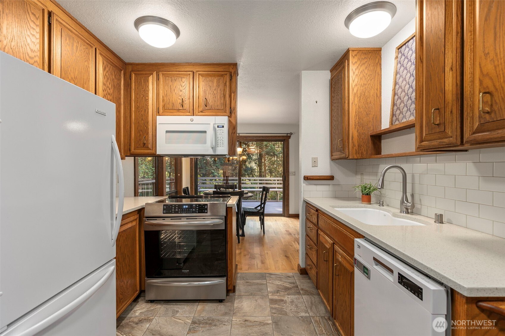 6201 NE Ponderosa Boulevard , Hansville, WA 98340